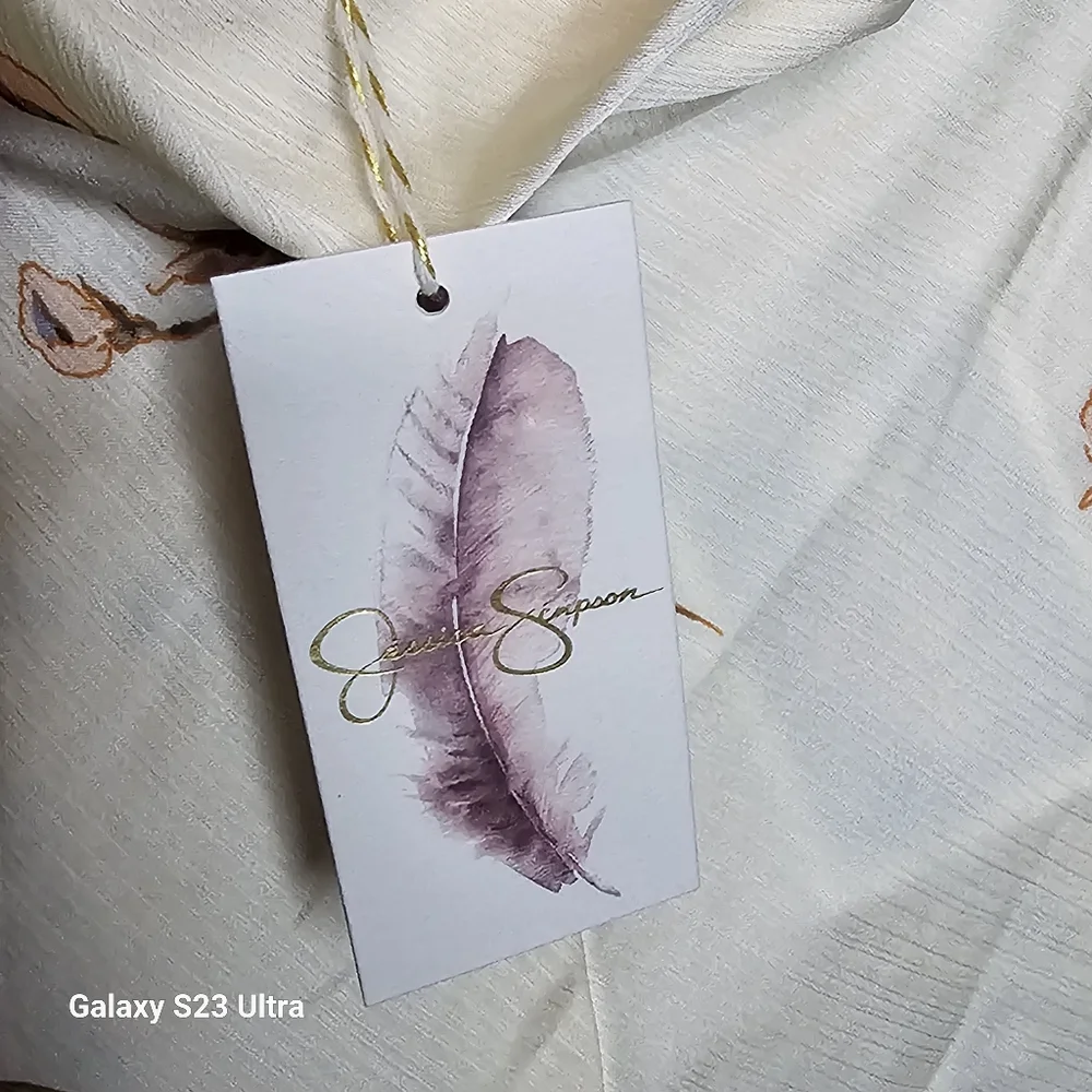 Floral Cream Maxi Dress. NWT - Picture 9 of 10